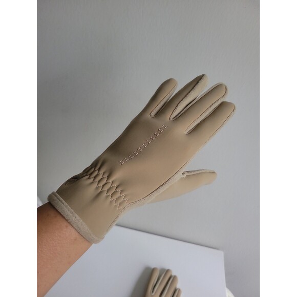 Isotoner Beige Ladies Gloves OS - Picture 1 of 8